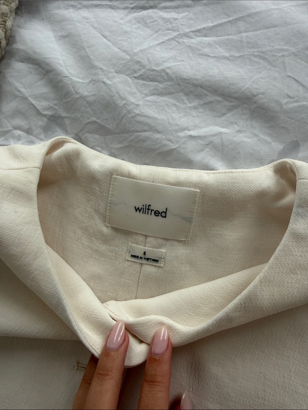 Wilfred Regal Vest - Light Birch - Picture 2 of 6